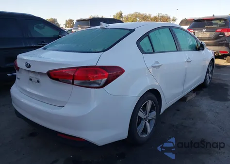 2018 Kia Forte Lx из США, поврежденный, VIN 3KPFL4A77JE170921